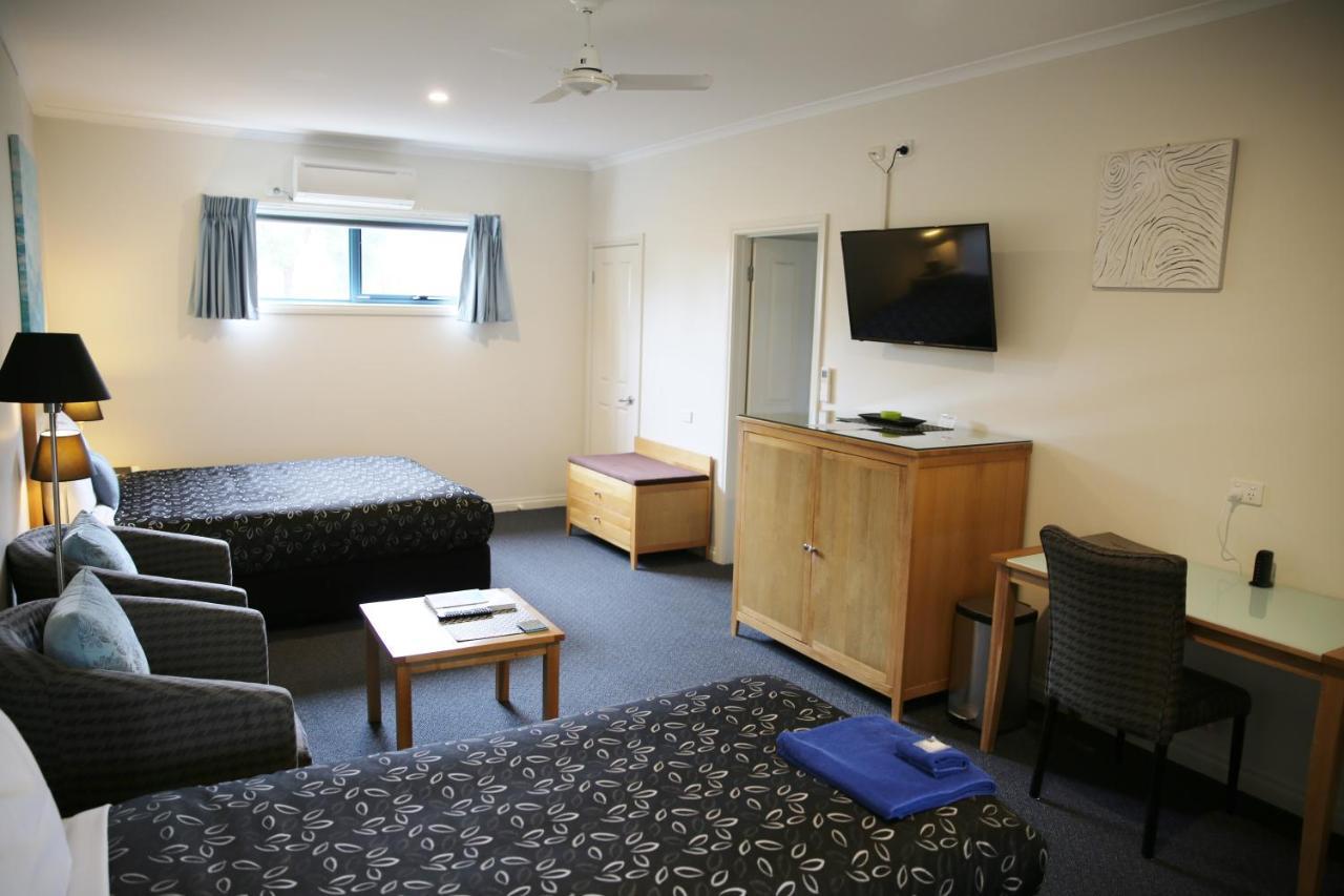 Motel On A'Beckett Inverloch Exterior photo